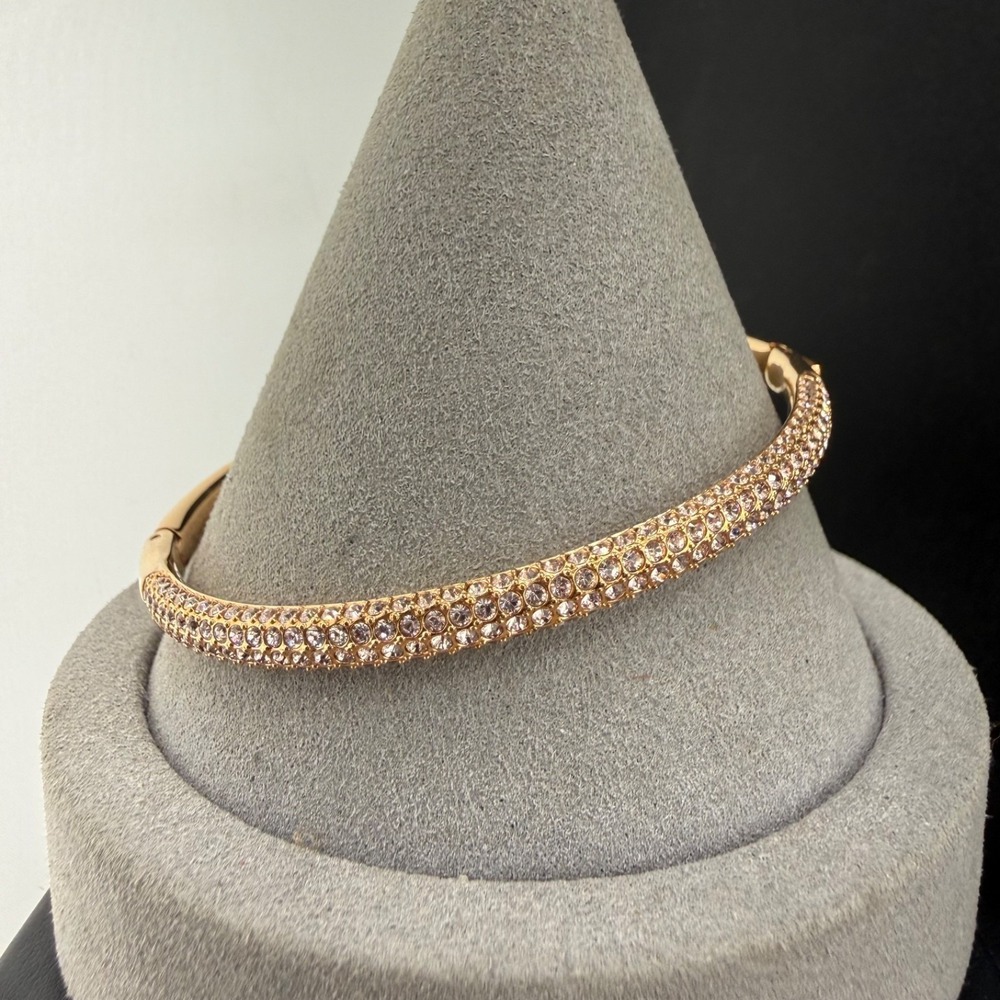 Vintage Swarovski Crystal Bangle Bracelet Gold Tone 7.5"